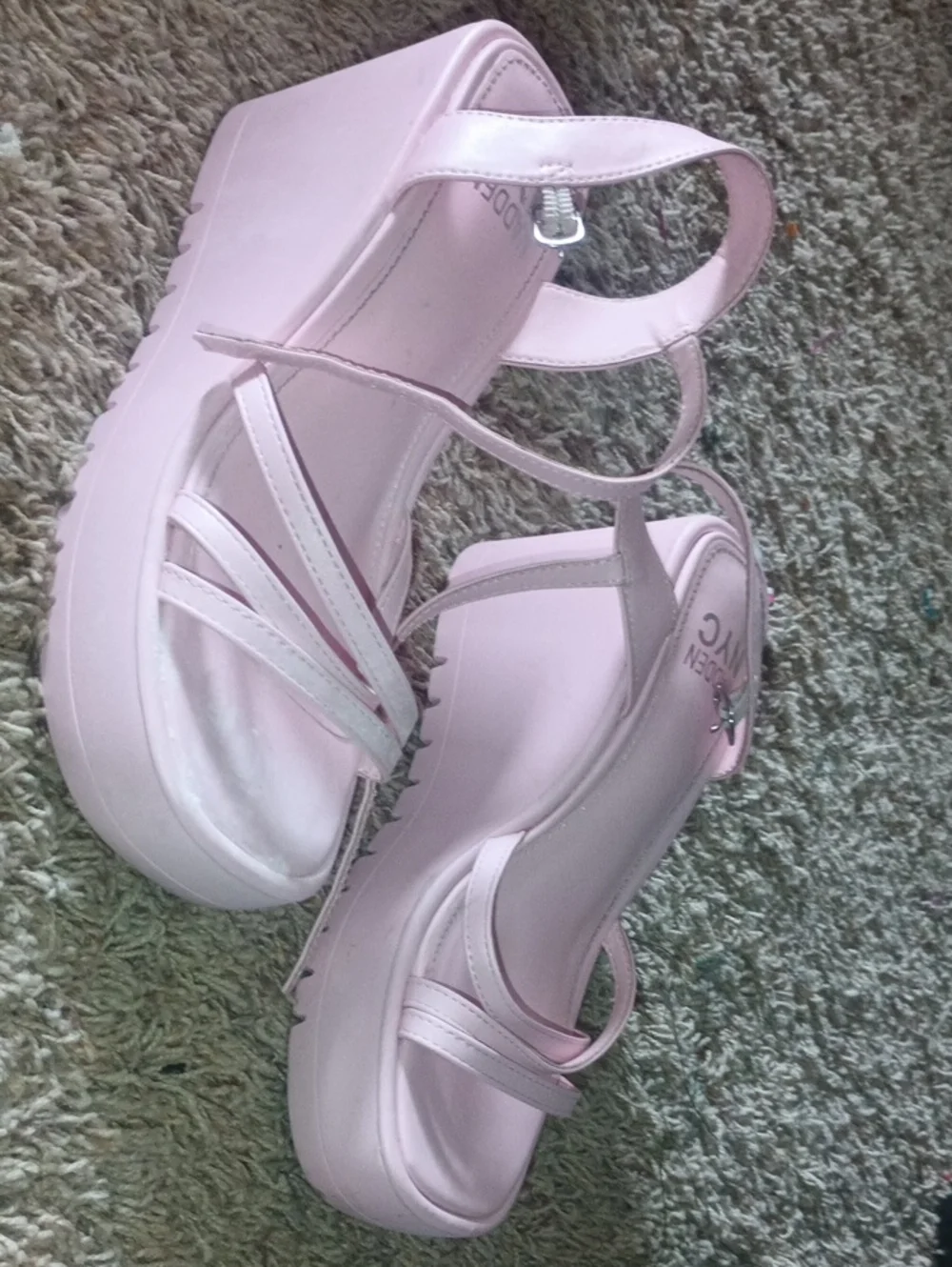 Women’s Platform Strappy Sandals in Light Pink